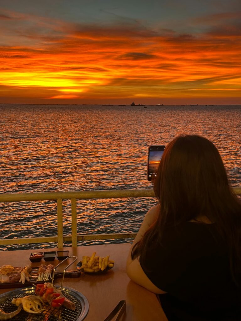 relaxed evening atmosphere on a cruise ship before dinner